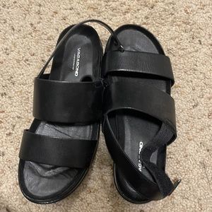 Vagabond shoemakers sandals